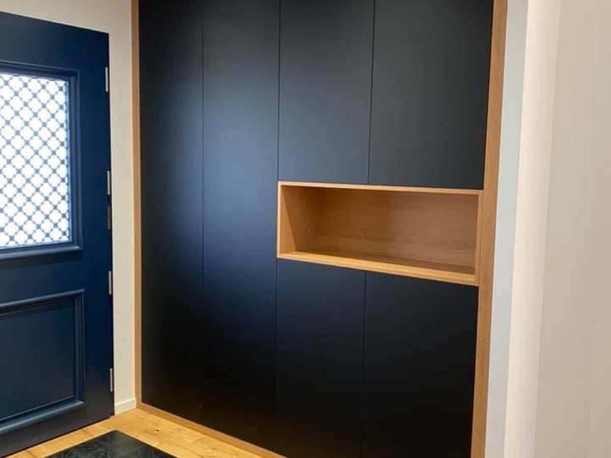 Réalisation d'un dressing, rangement sur mesure par Arts Menuiserie Agencement, menuisier à Rouen