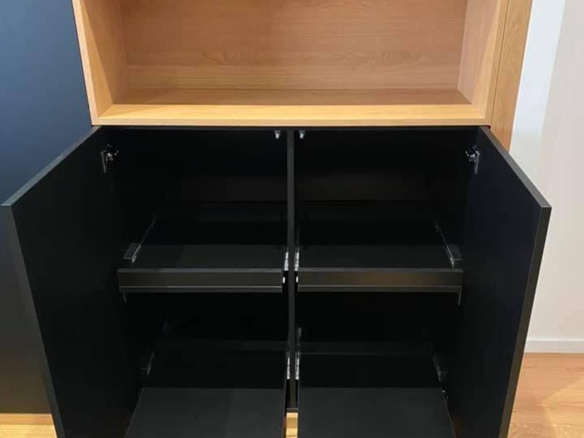 Réalisation d'un dressing, rangement sur mesure par Arts Menuiserie Agencement, menuisier à Rouen