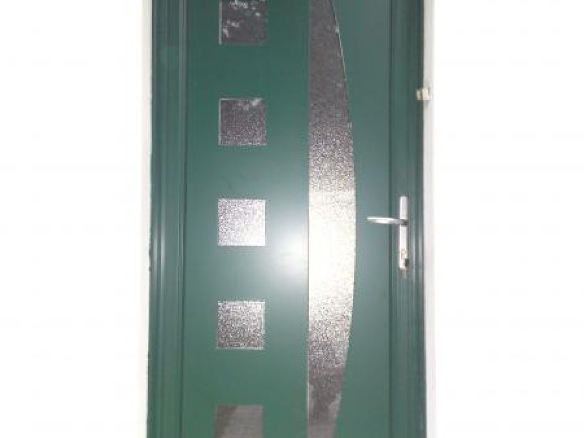 Réalisation d'une porte d'entrée par Arts Menuiserie Agencement, menuisier à Rouen