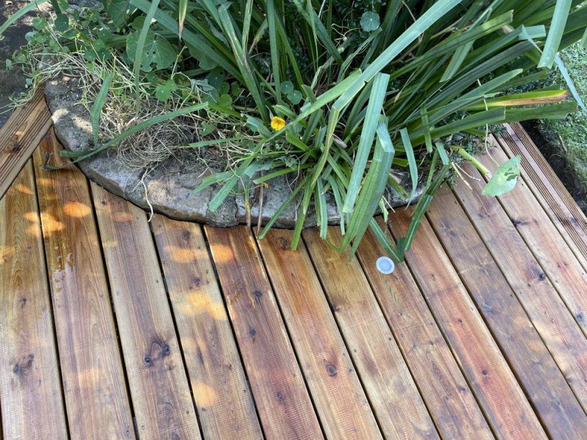 Réalisation d'une terrasse bois par Arts Menuiserie Agencement, menuisier à Rouen