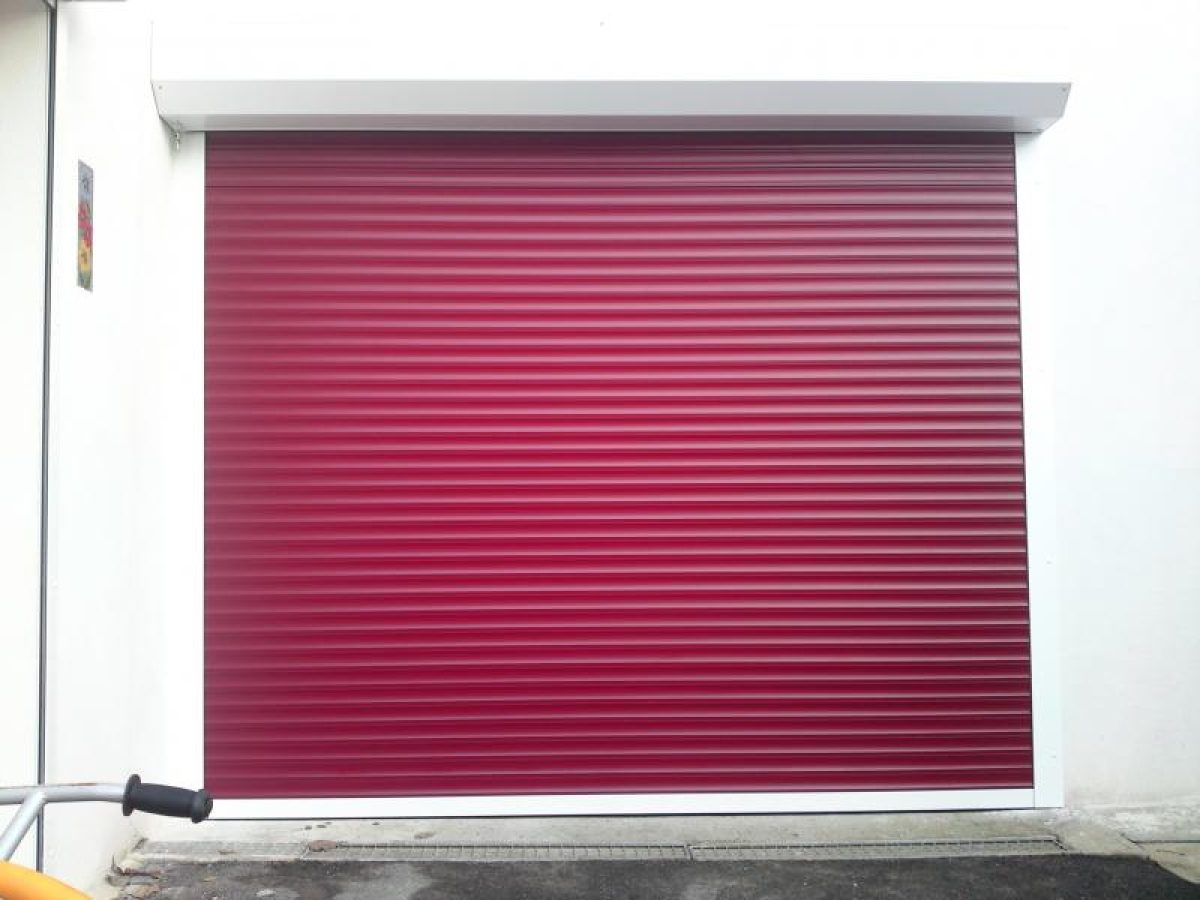 Réalisation d'un volet roulant par Arts Menuiserie Agencement, menuisier à Rouen